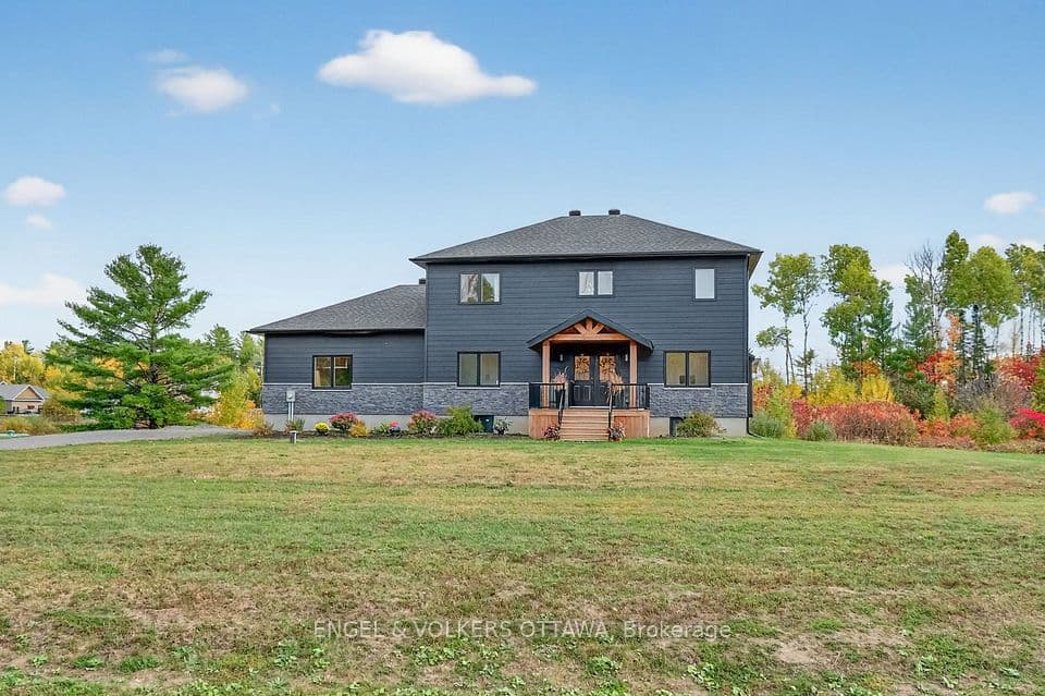57 Paul A. Bertrand Drive, McNab/Braeside, ON K7S 3G8 – photo 2
