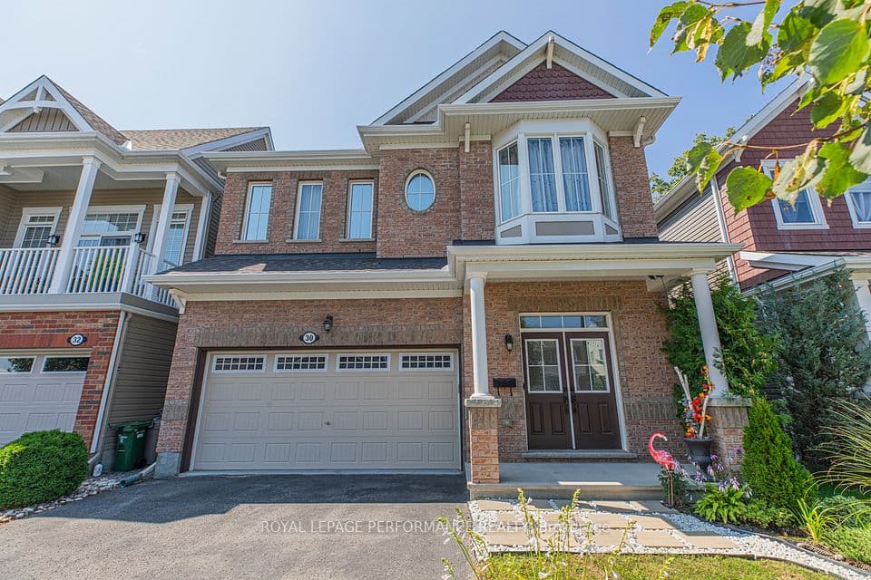 30 Summitview Drive, Kanata, ON K2M 2V9 – main photo