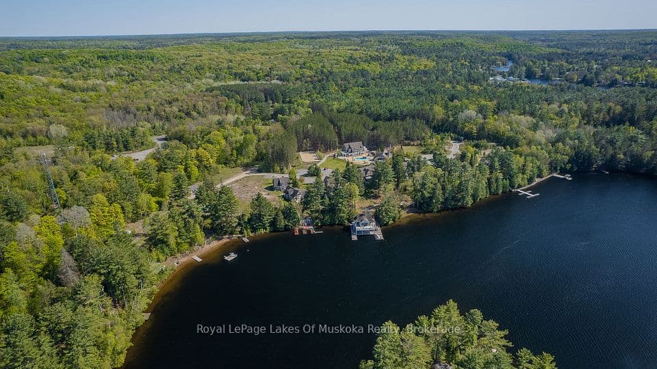 1020 BIRCH GLEN Road V 3, W 5, Lake of Bays, ON P0B 1A0 – main photo