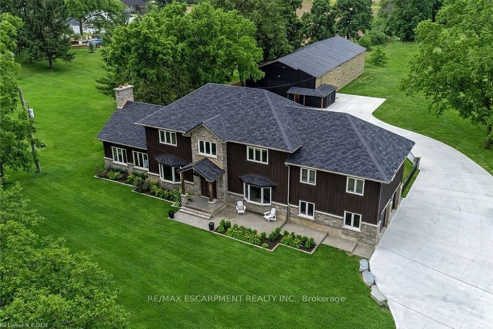 2210 Highway 54, Haldimand, ON N3W 1Y4 – main photo