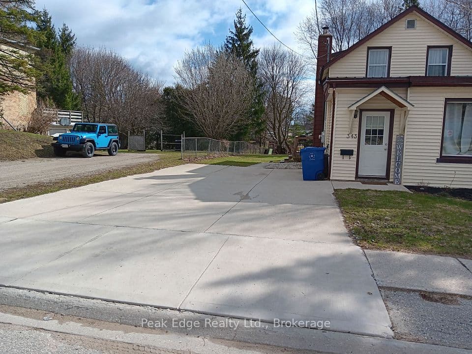 343 10th Avenue, Hanover, ON N4N 2N4 – photo 3