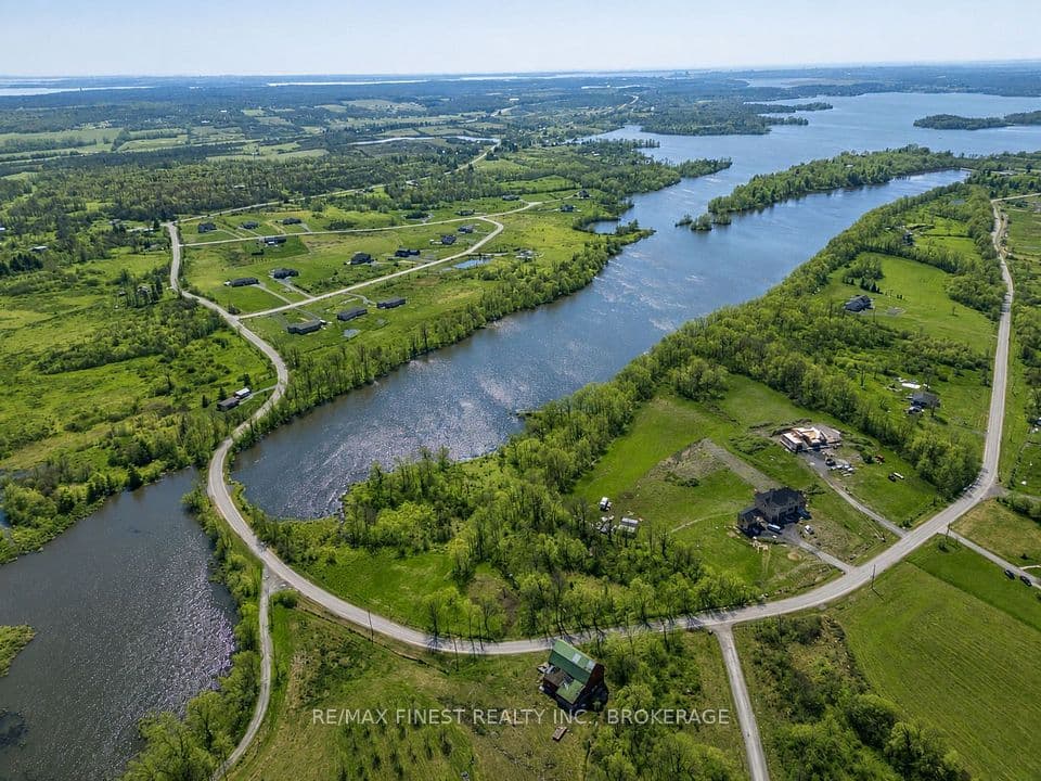 2539 Isle of Man Road, Kingston, ON K7L 4V3 – photo 2