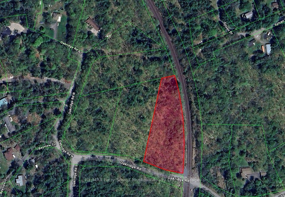 11 Oakridge Road N, McDougall, ON P2A 2W9 – main photo
