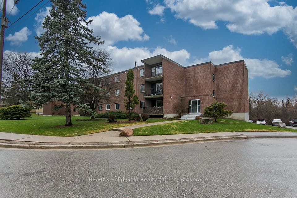4 Avalon Place 308, Kitchener, ON N2M 4N9 – photo 2
