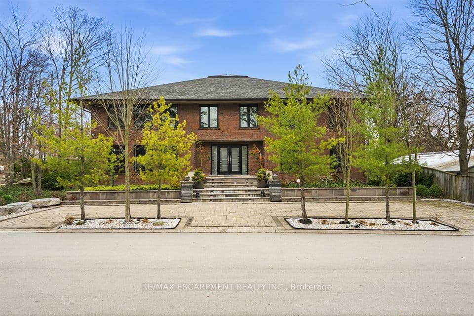 78 Terrace Drive, Hamilton, ON L9H 3X2 – main photo