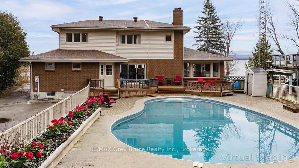 122 Cottage Lane, Georgian Bluffs, ON N4K 5N4 – main photo