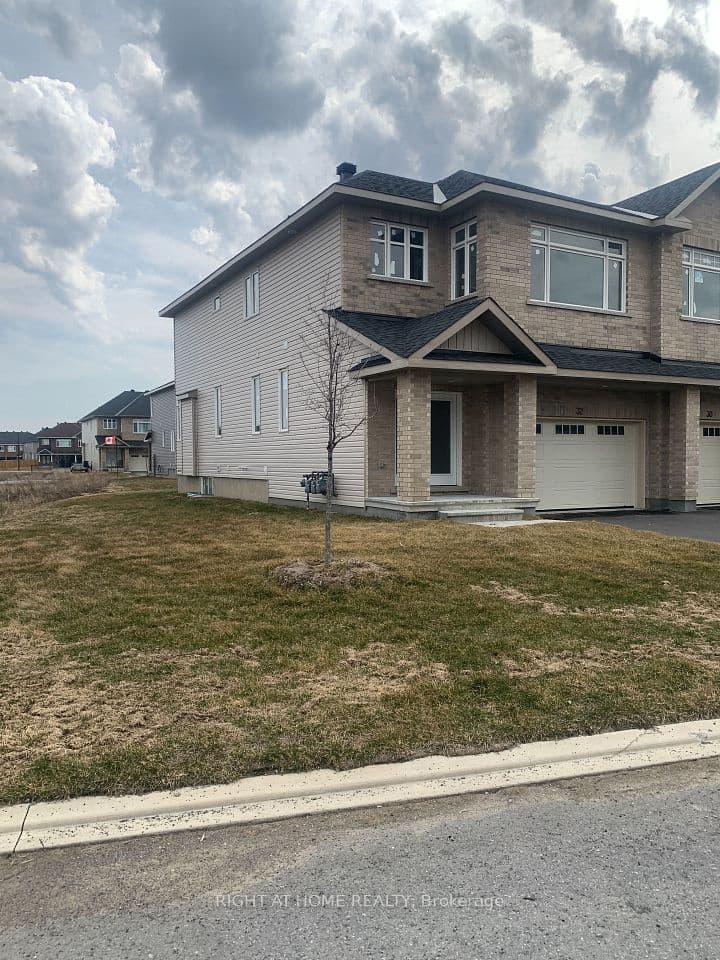 32 Wylie Way, Carleton Place, ON K7C 0C4 – photo 2
