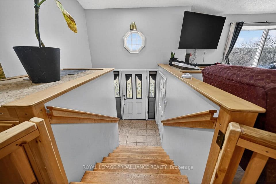 376 County Road 5 Road, Front of Yonge, ON K0E 1B0 – photo 3