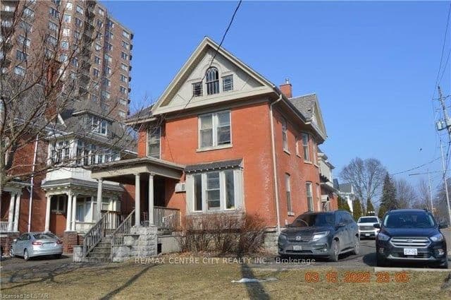 334 Queens Avenue, London East, ON N6B 1X4 – main photo