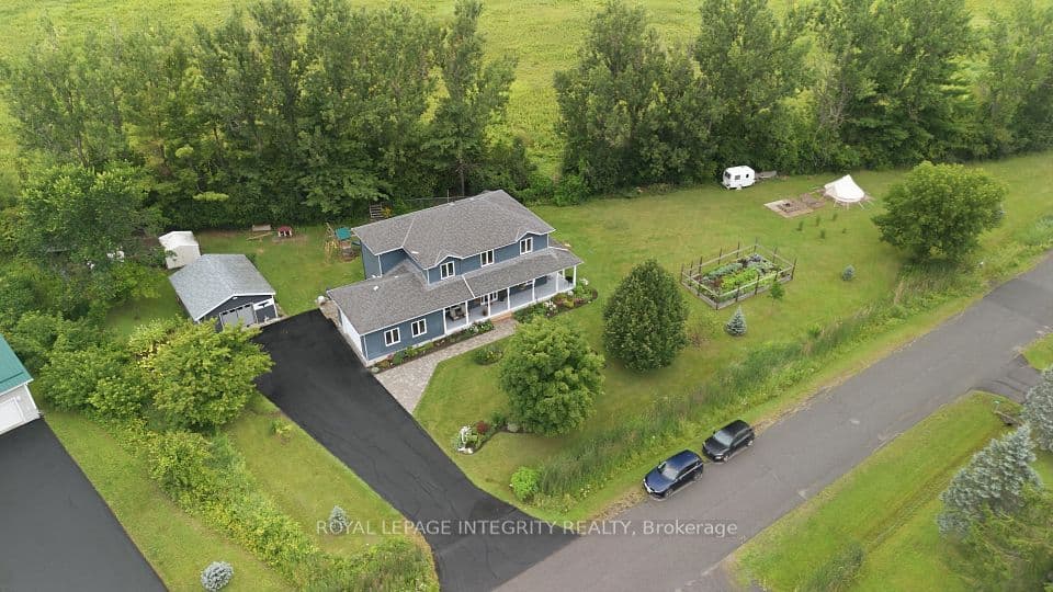 281 Frome Street, Carp - Dunrobin - Huntley - Fitzroy and Area, ON K0A 1X0 – photo 2