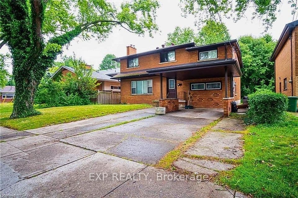 47 Bowman Street, Hamilton, ON L8S 2T5 – photo 2