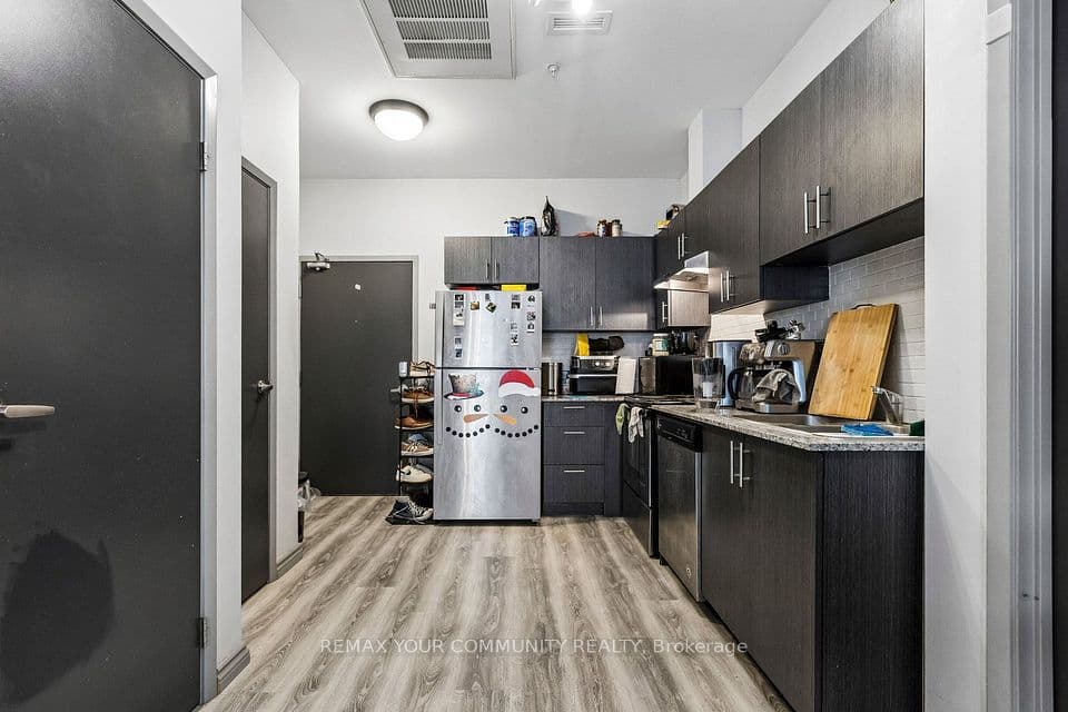 275 Larch Street F115, Waterloo, ON N2L 3R2 – photo 3