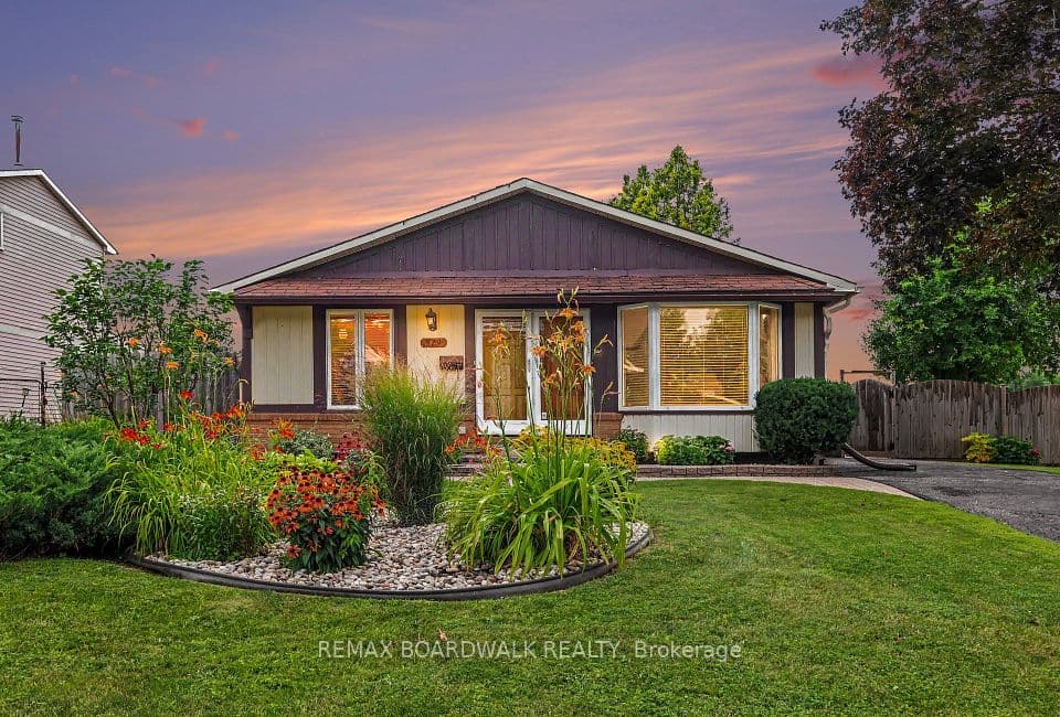 329 Pintail Terrace, Orleans - Cumberland and Area, ON K1E 1Z9 – main photo