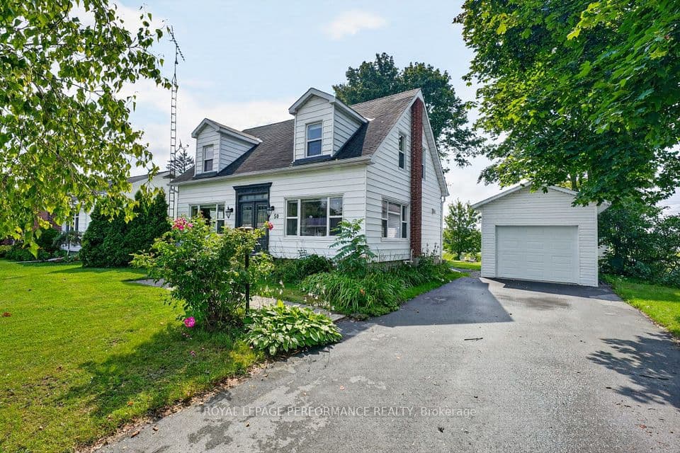 50 St Lawrence Street, South Stormont, ON K0C 1M0 – main photo