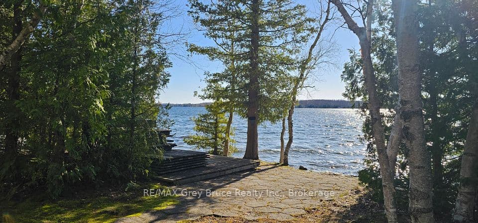 294 Tammy's Cove Road, Northern Bruce Peninsula, ON N0H 1W0 – main photo