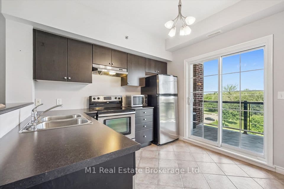 308 Watson Parkway N 412, Guelph, ON N1E 0G7 – photo 2