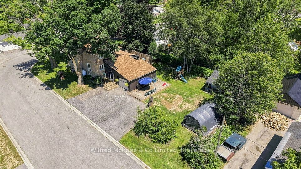 27 5th Street NW, Arran-Elderslie, ON N0G 1L0 – photo 2