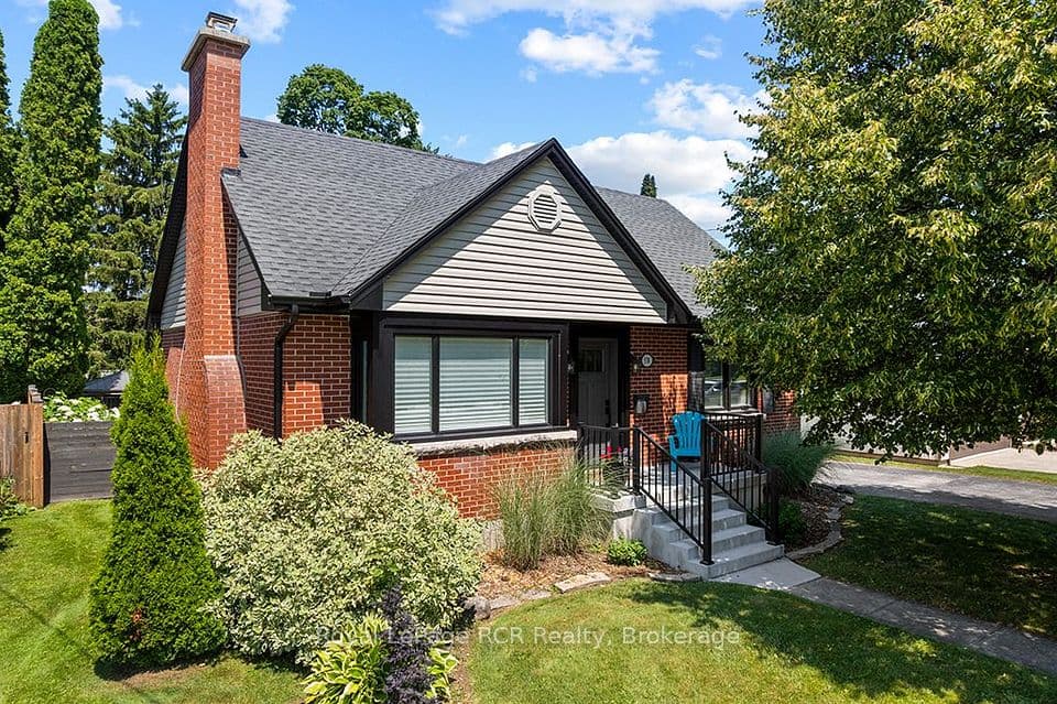 578 7th Street W, Owen Sound, ON N4K 3L6 – main photo
