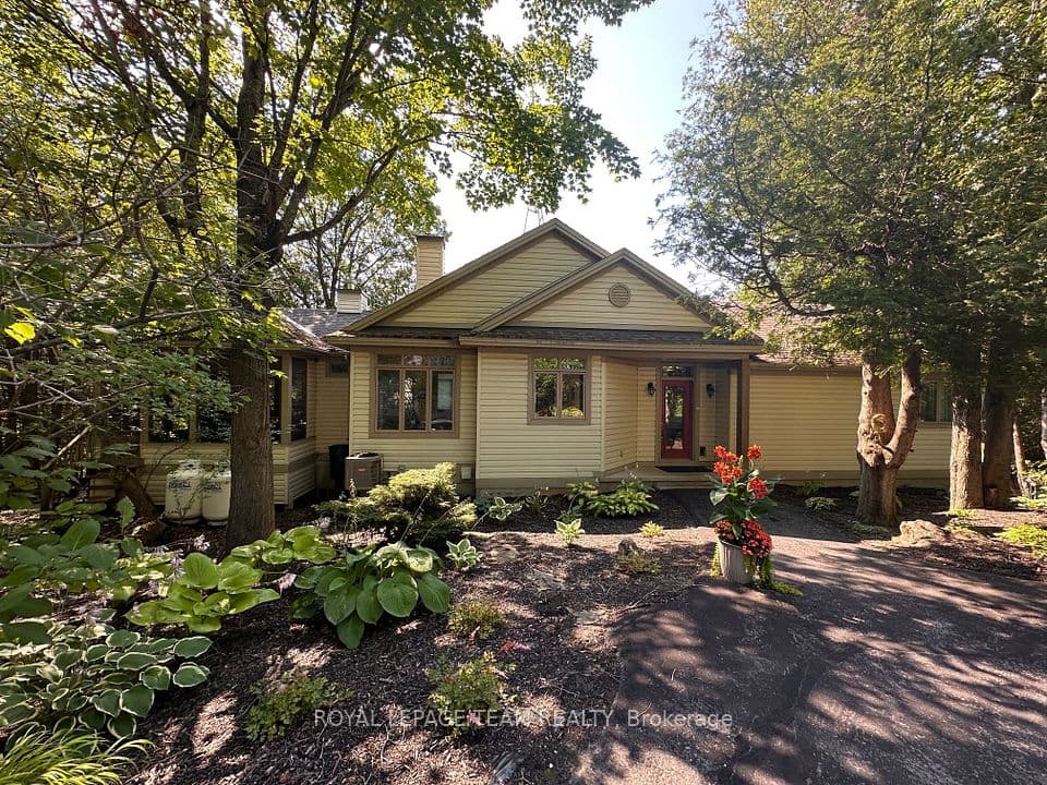 912 Maple Hill Road, North Grenville, ON K0G 1T0 – main photo