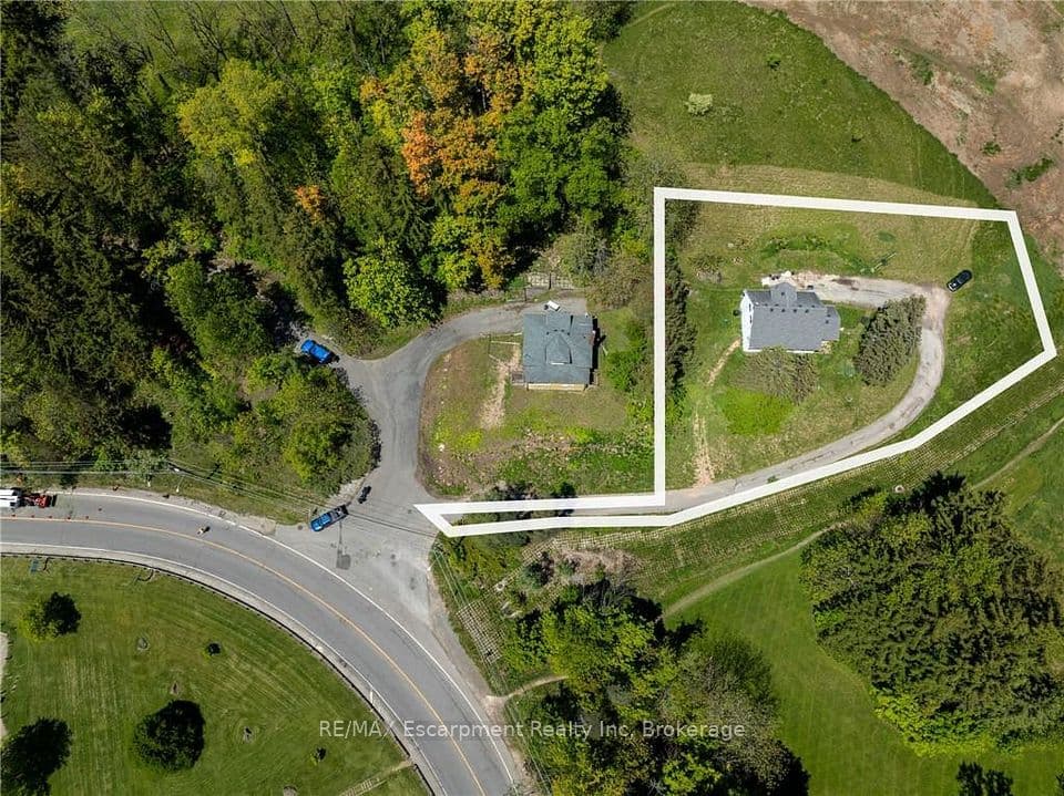 193 Mill Street S, Hamilton, ON L0R 2H0 – main photo