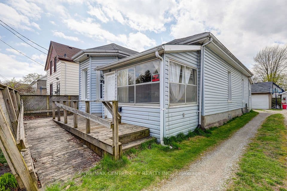 88 Flora Street, St. Thomas, ON N5P 2X6 – photo 3