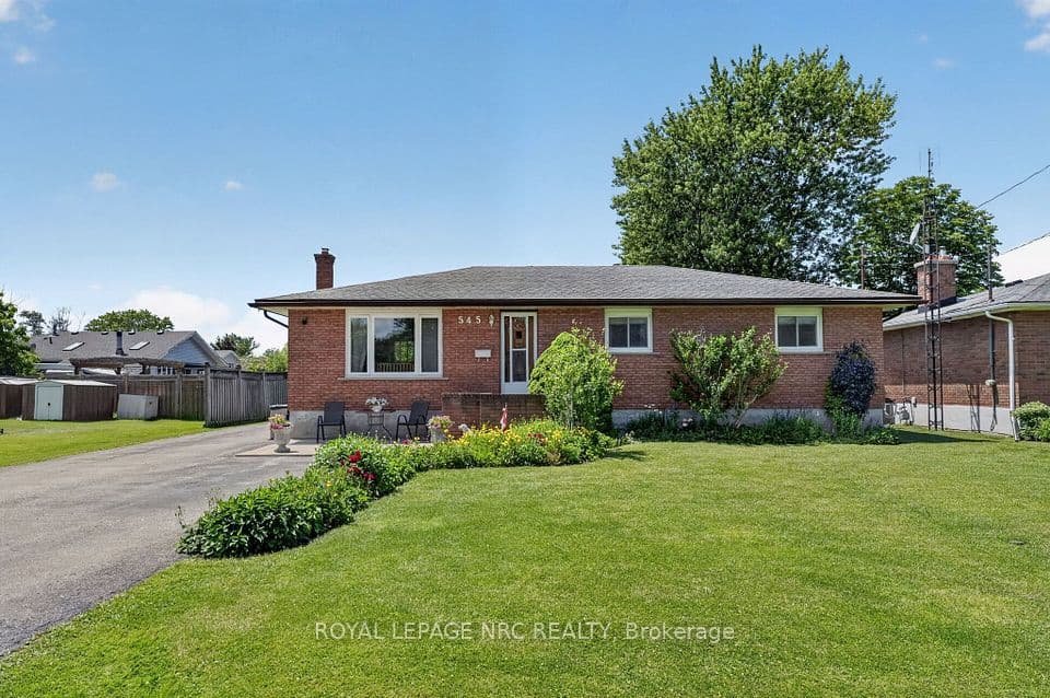 545 Belleview Boulevard, Fort Erie, ON L0S 1N0 – main photo