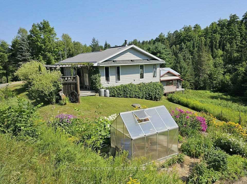888 Wilno South Road S, Madawaska Valley, ON K0J 2N0 – photo 2