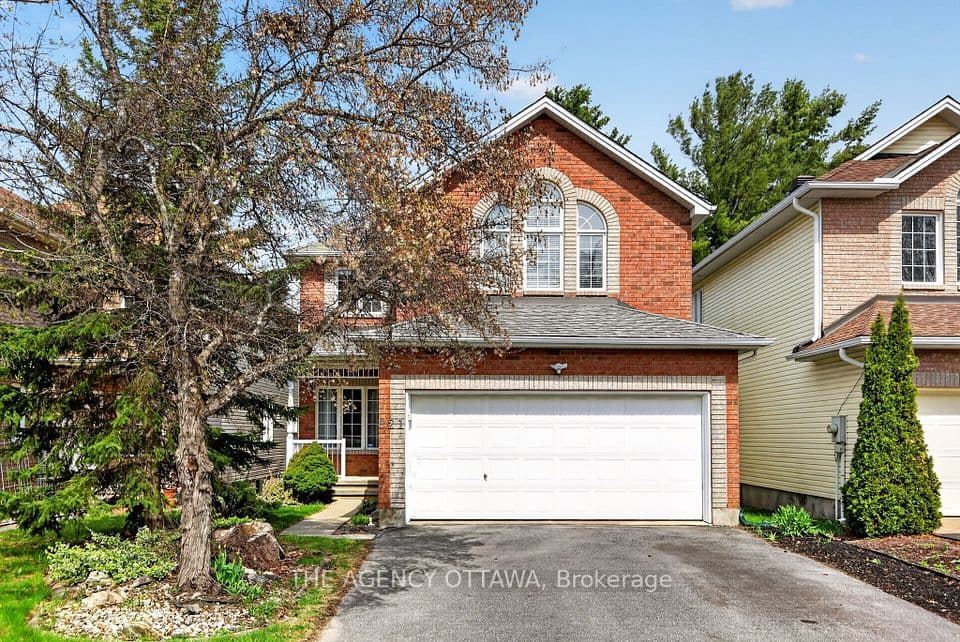 321 Goldridge Drive, Kanata, ON K2T 1G8 – main photo