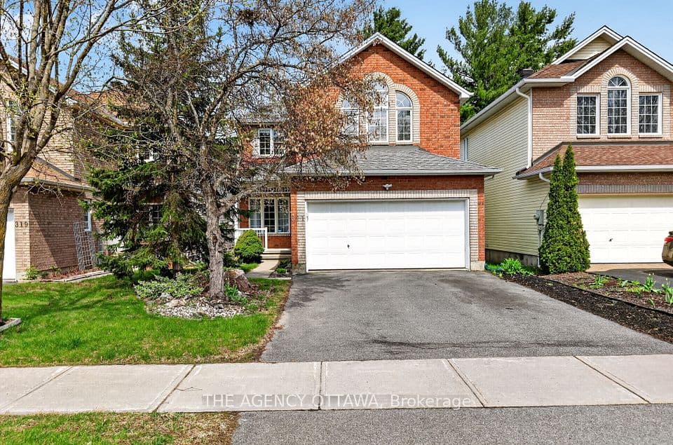 321 Goldridge Drive, Kanata, ON K2T 1G8 – photo 2