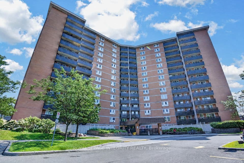 2000 Jasmine Crescent 606, Beacon Hill North - South and Area, ON K1J 8K4 – main photo