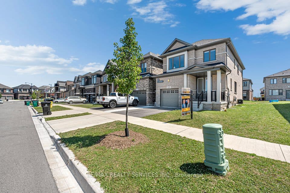 13 STEADMAN Street, Cambridge, ON N1S 0C7 – photo 2