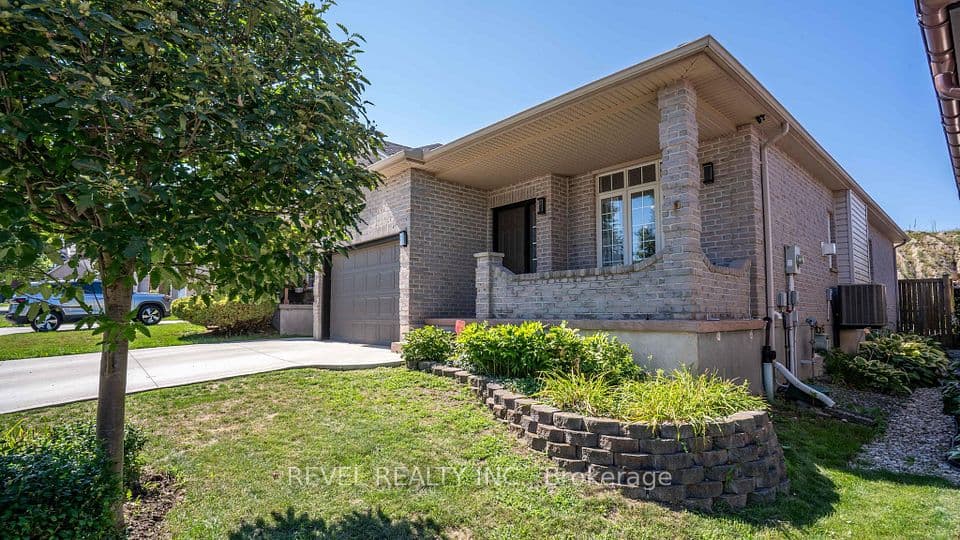 857 CRESTHAVEN Crescent, London South, ON N6K 4W4 – photo 3