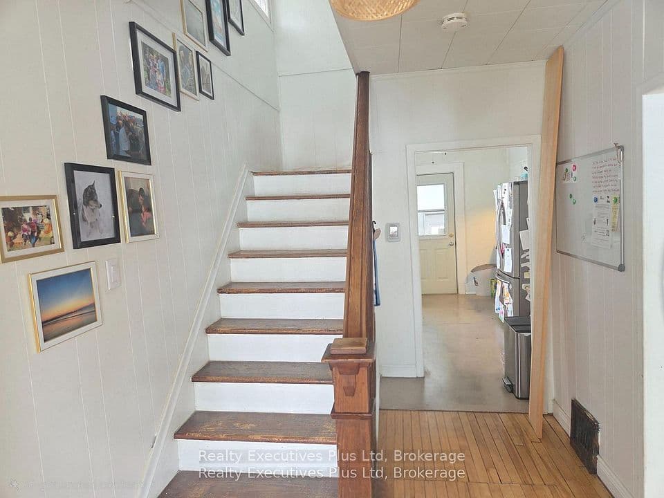 15 Barrie Street, Sundridge, ON P0A 1Z0 – photo 2