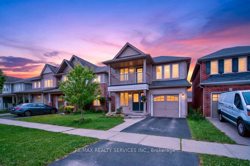 44 English Lane, Brantford, ON N3T 0H1 – main photo