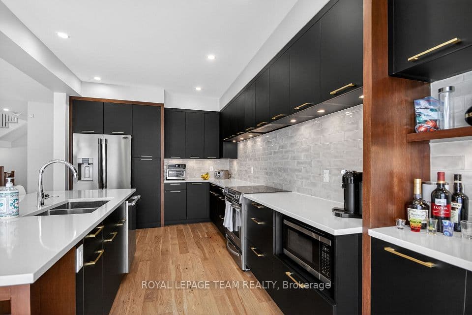 988 Beckton Heights, Stittsville - Munster - Richmond, ON K2S 2X6 – photo 3