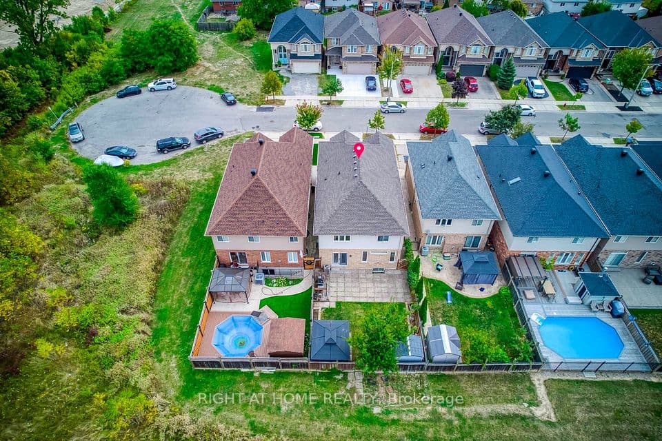 38 Assisi Street, Hamilton, ON L8W 0A5 – photo 3