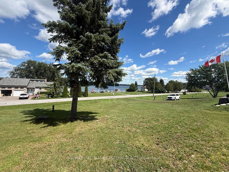 1280 Gail Park Drive N #2, Selwyn, ON K0L 1T0 – photo 2