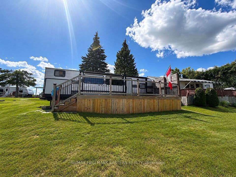 1280 Gail Park Drive N #2, Selwyn, ON K0L 1T0 – main photo