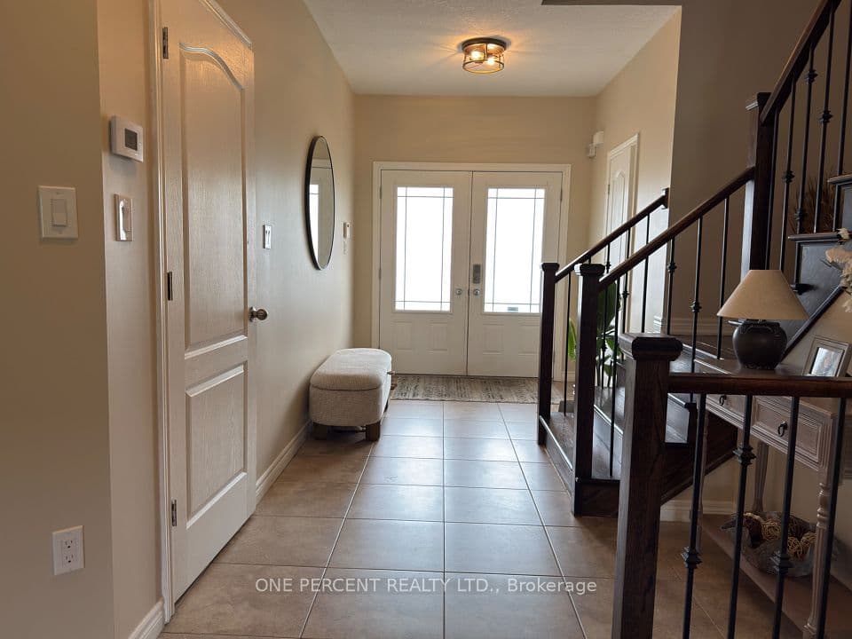 4871 Northgate Crescent, Lincoln, ON L0R 1B9 – photo 2