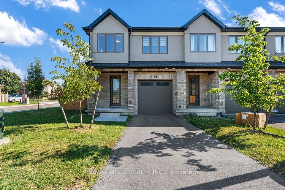 166 Mount Albion Road 29, Hamilton, ON L8K 5S8 – main photo