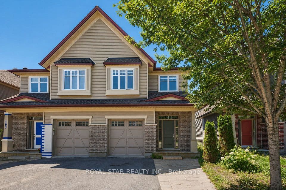 191 FLAT SEDGE Crescent, Blossom Park - Airport and Area, ON K1T 0G9 – main photo