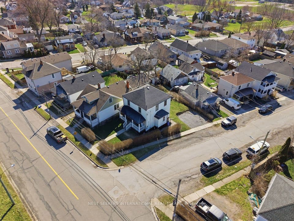 154 Niagara Falls Road, Thorold, ON L2V 1H6 – photo 3