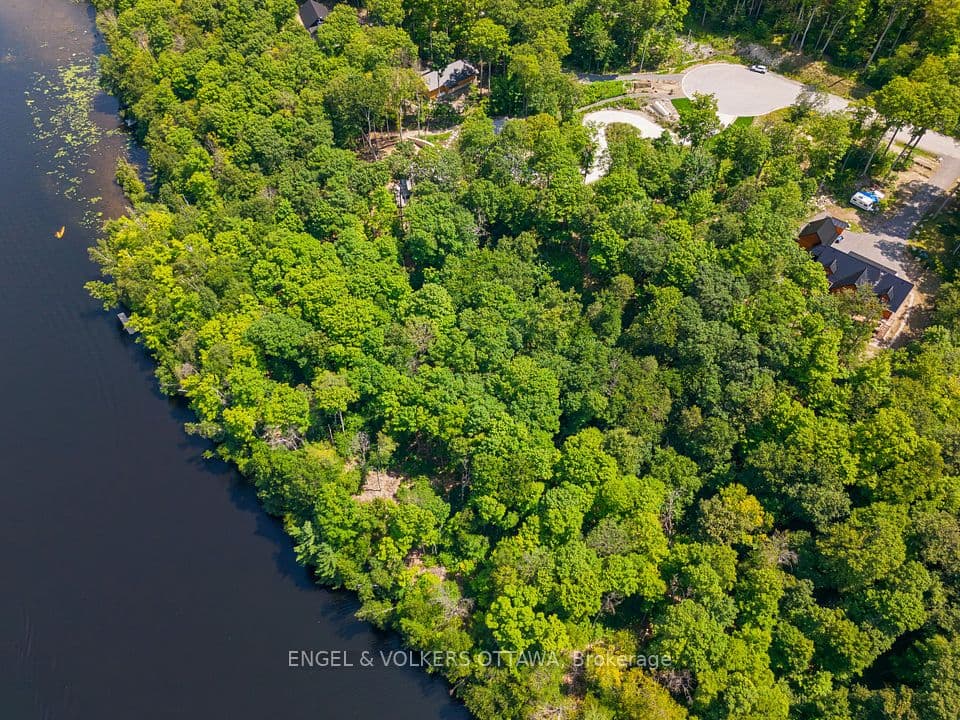 223 Shady Maple Road, McNab/Braeside, ON K0J 1G0 – photo 2