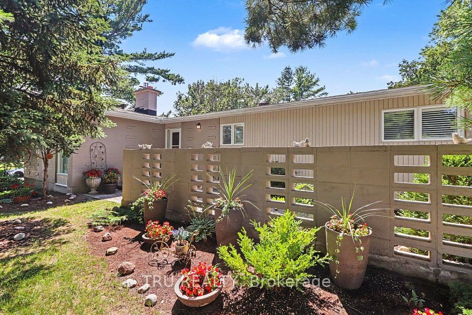 1174 Cameo Drive, Belair Park - Copeland Park and Area, ON K2C 1Y7 – photo 3