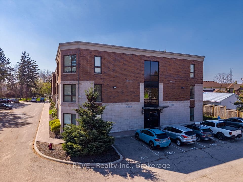 2799 St. Paul Avenue 212, Niagara Falls, ON L2J 2L3 – photo 2