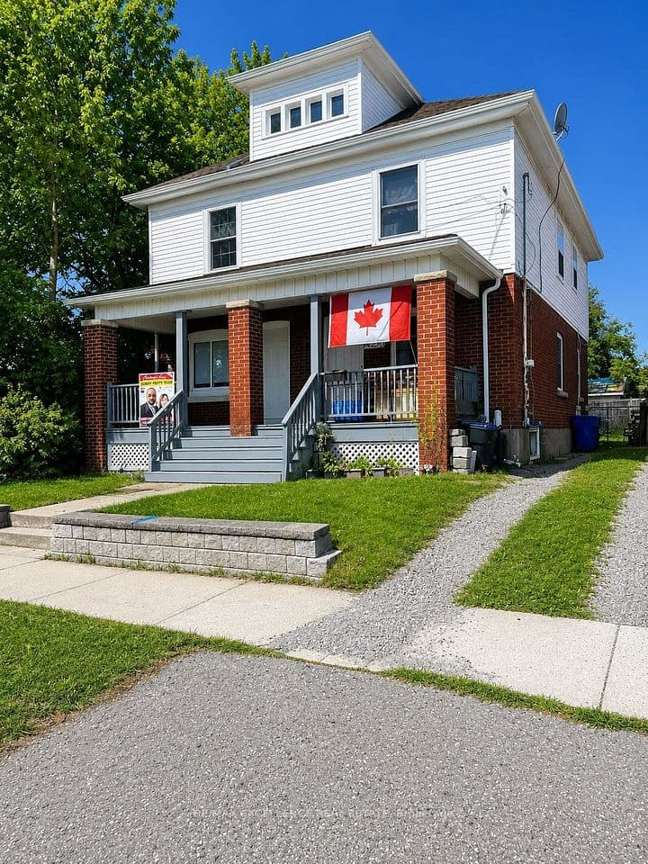 4255 STANLEY Avenue, Niagara Falls, ON L2G 4Z3 – photo 2