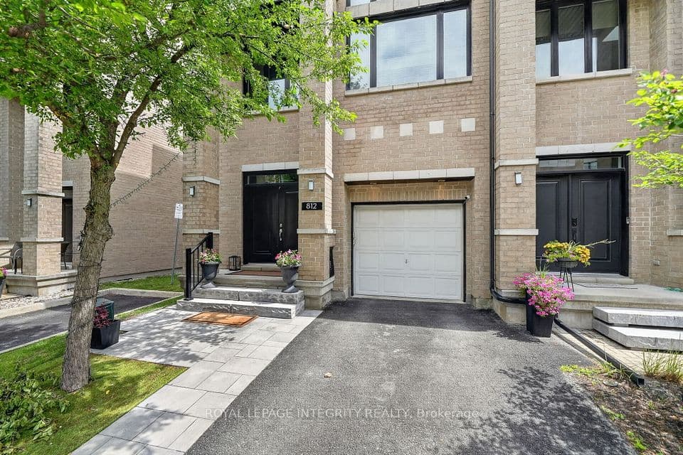 812 Petra Private, Kanata, ON K2T 0G3 – photo 2