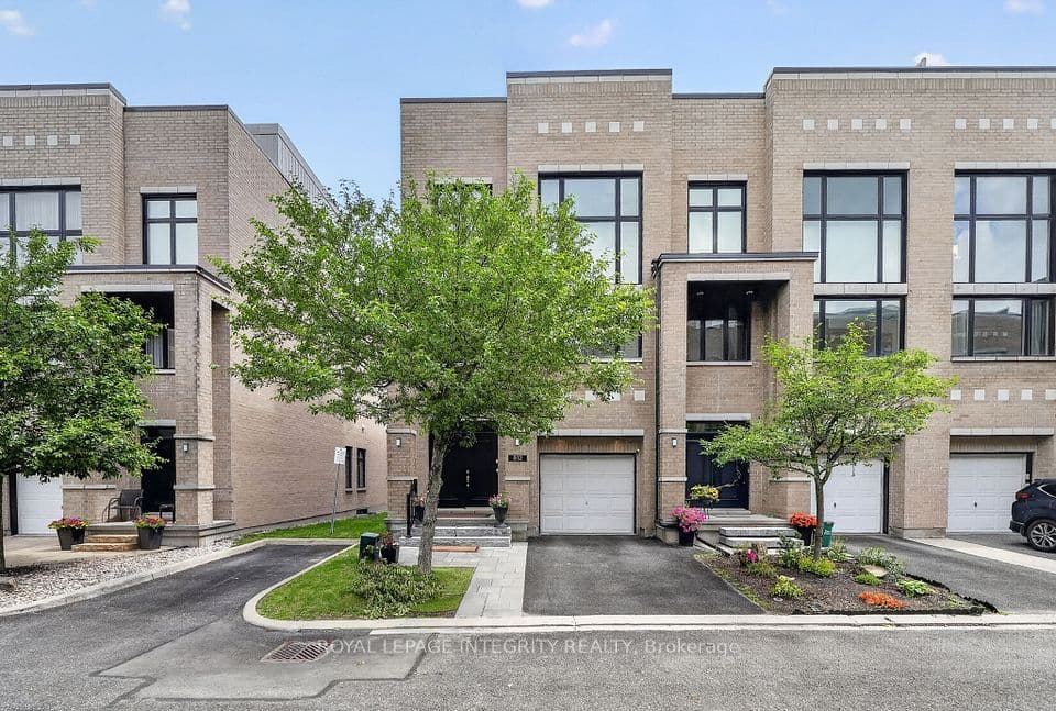 812 Petra Private, Kanata, ON K2T 0G3 – main photo