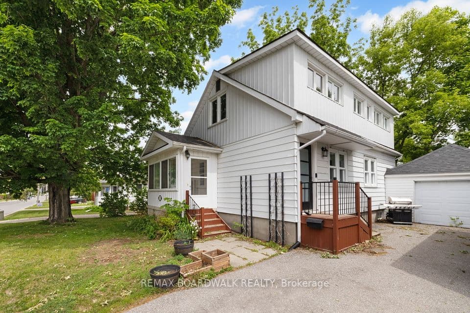 111 Beckwith Street E, Perth, ON K7H 1C8 – photo 2