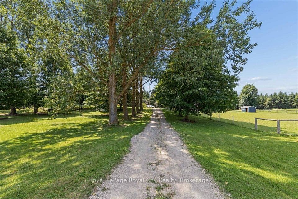 5453 9 Highway, Minto, ON N0G 1M0 – main photo